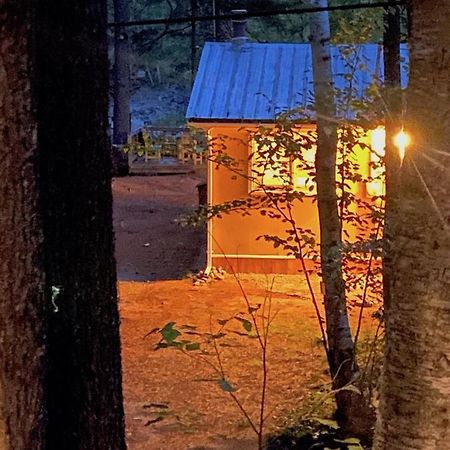 Riverfront Rustic Cottage Durham Bridge Exterior foto