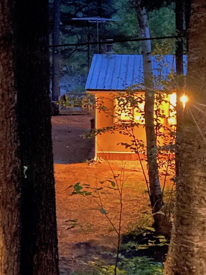 Riverfront Rustic Cottage Durham Bridge Exterior foto